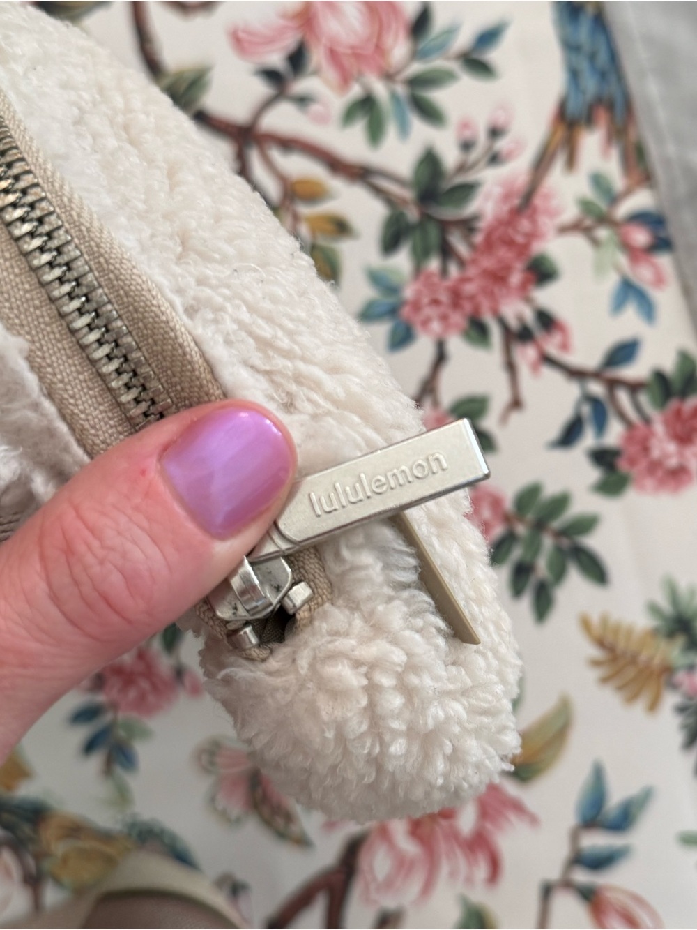 Everywhere Belt Bag in Plush Fleece - Picture 6 of 11